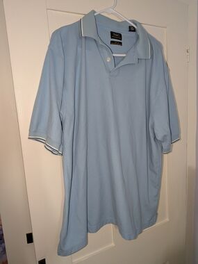 Haggar Men’s Light Blue Polo with White-Trim Collar